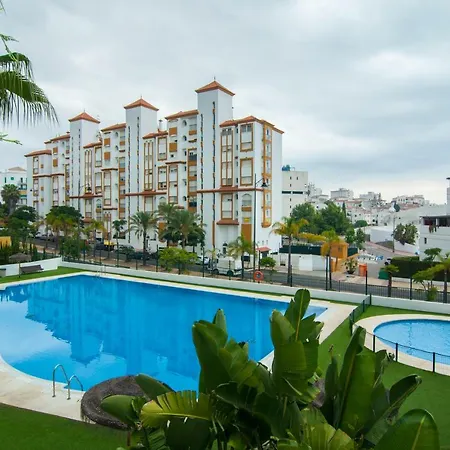 Puerto Deportivo אסטפונה